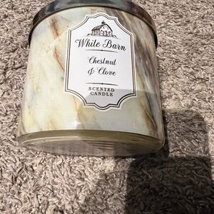 Bath & Body Works White Barn Chestnut & Clove Scented Candle - Cream and Brown